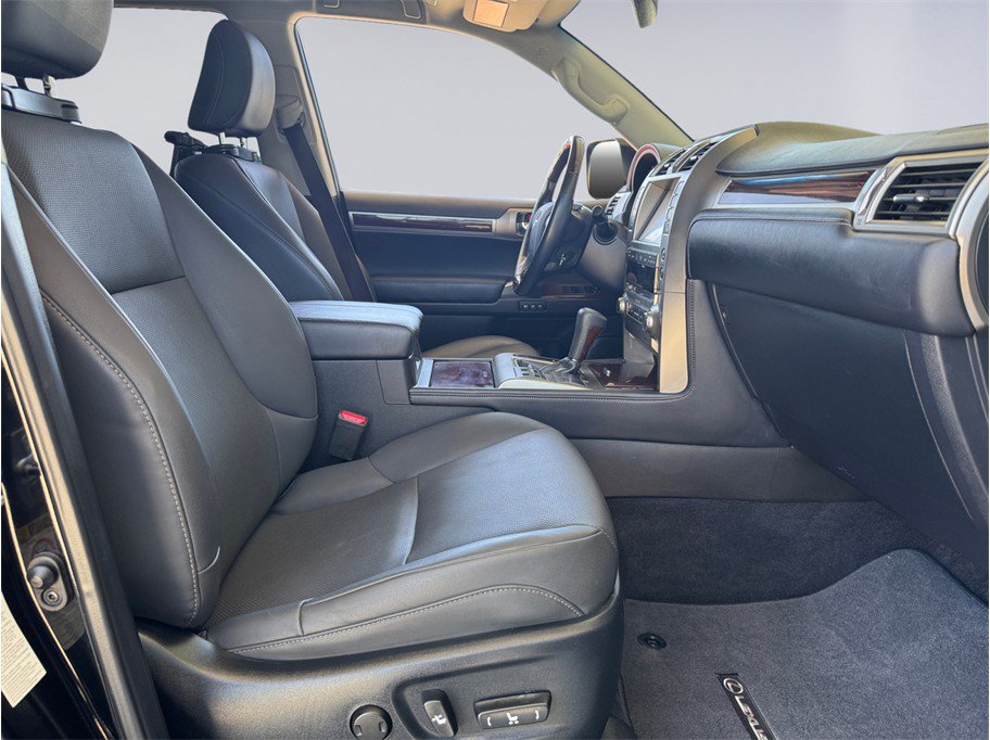 Used 2019 Lexus GX 460 AWD/4WD image 22
