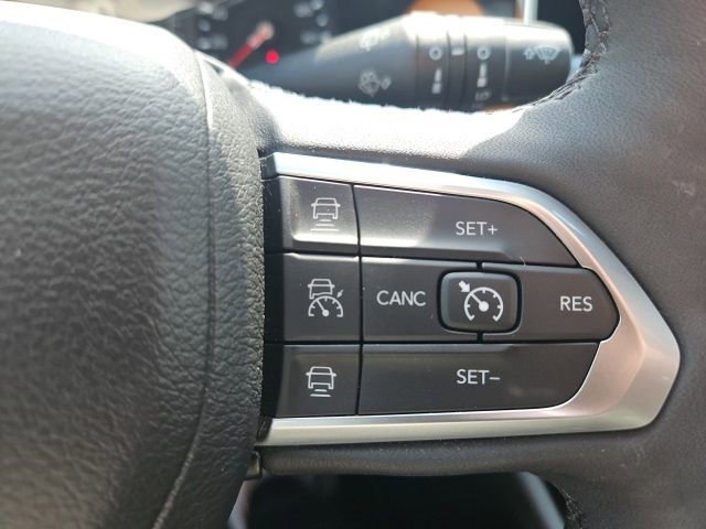 Used 2024 Jeep Compass Limited AWD/4WD image 23