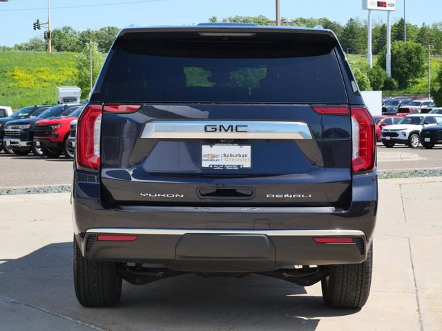 Used 2023 GMC Yukon Denali w/ Denali Reserve Package AWD/4WD image 6