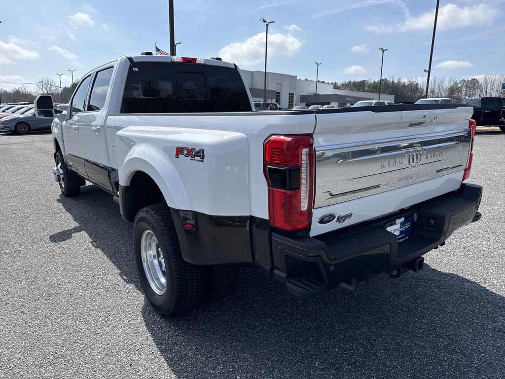 Used 2024 Ford F350 King Ranch image 5
