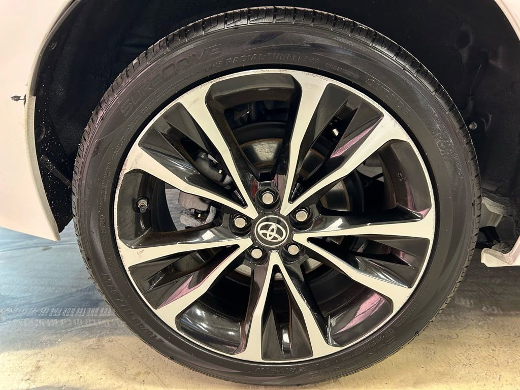 Used 2017 Toyota Corolla SE w/ Carpet Mat Package (TMS) image 20