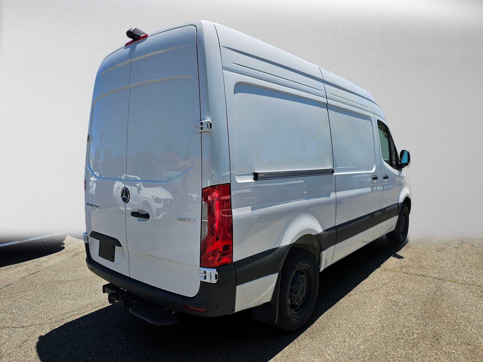 New 2026 Mercedes-Benz Sprinter 2500 image 3