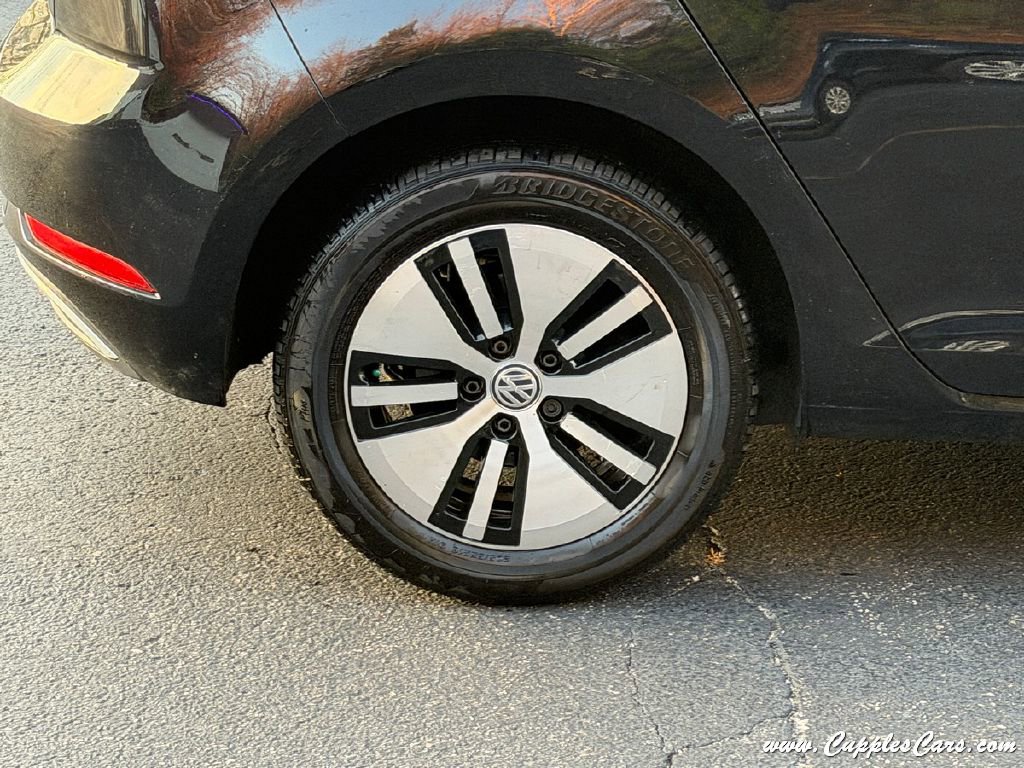 Used 2019 Volkswagen e-Golf SE w/ Driver Assistance Package FWD image 41