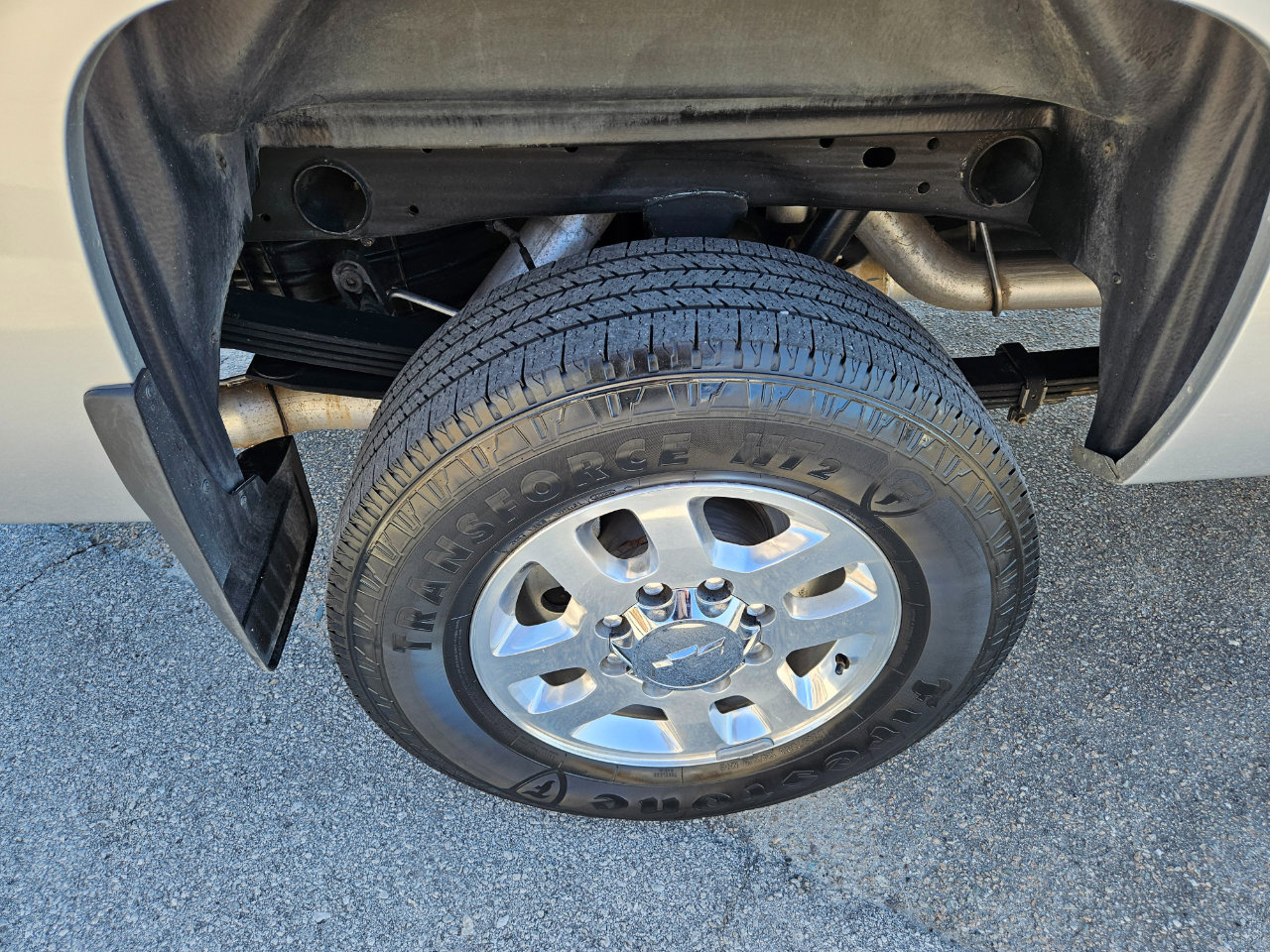 Used 2014 Chevrolet Silverado 2500 LT w/ Interior Plus Package image 11