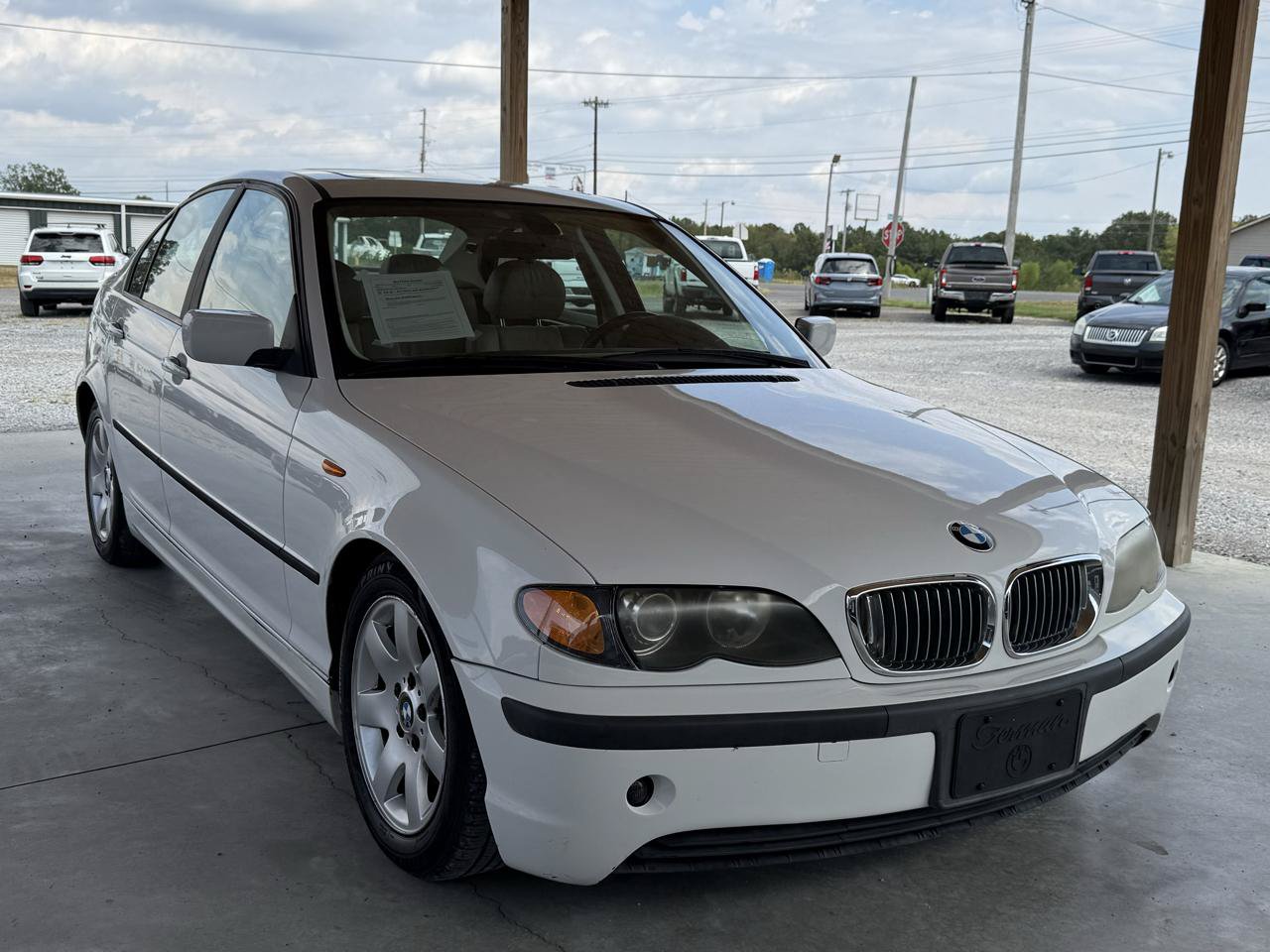 Used 2003 BMW 325i Sedan RWD image 34