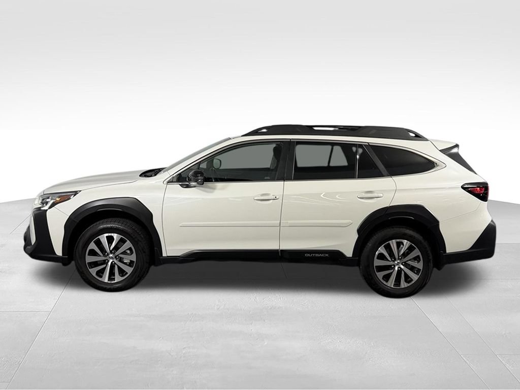 Used 2025 Subaru Outback Premium AWD/4WD image 10