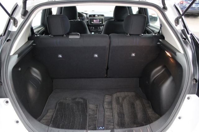 Used 2019 Nissan Leaf S w/ S Charge Package FWD image 23