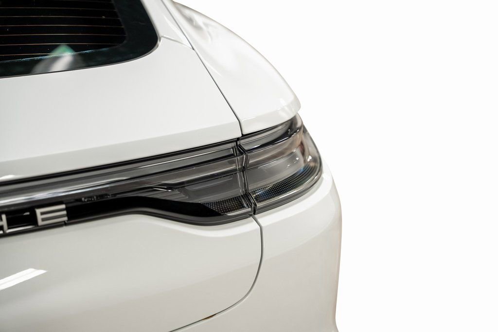 Used 2023 Porsche Panamera Platinum Edition image 22