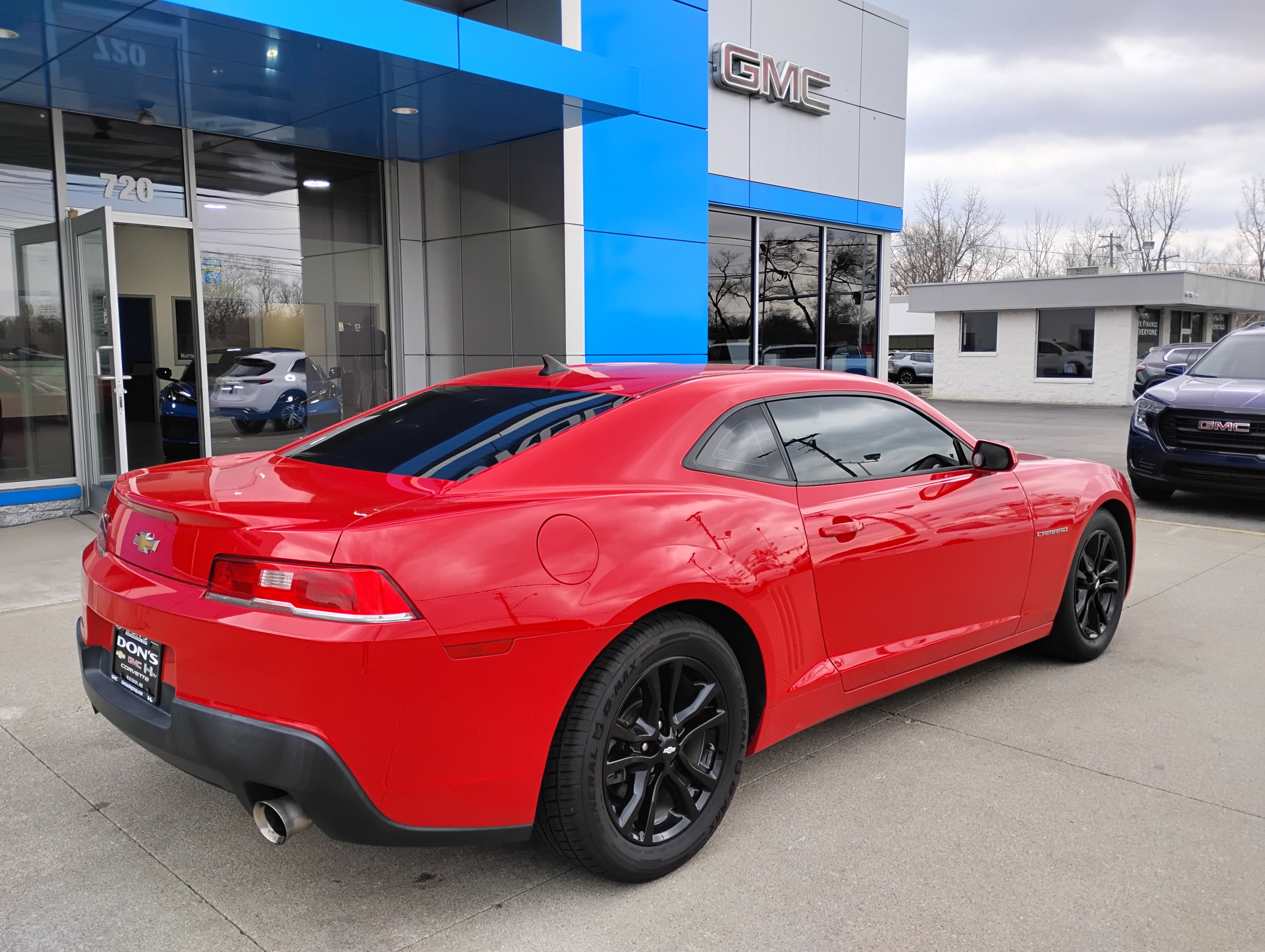 Used 2014 Chevrolet Camaro LS RWD image 30