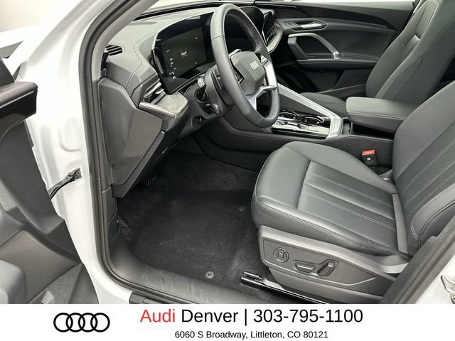 Used 2025 Audi Q5 Premium w/ Convenience Package AWD/4WD image 11