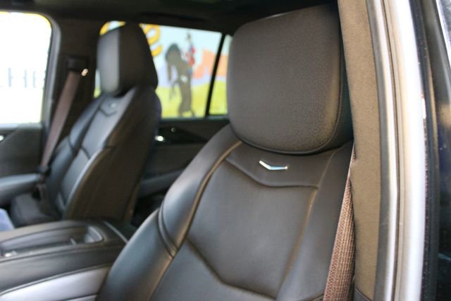 Used 2016 Cadillac Escalade Platinum AWD/4WD image 21