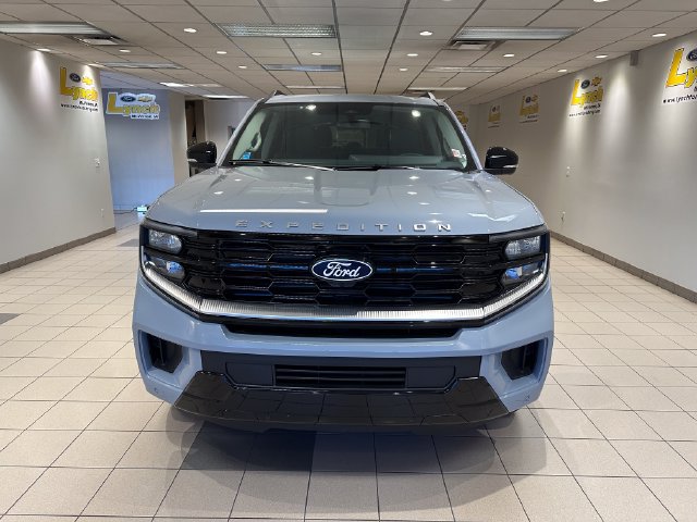New 2027 Ford Expedition Platinum w/ Driver's Package AWD/4WD image 30