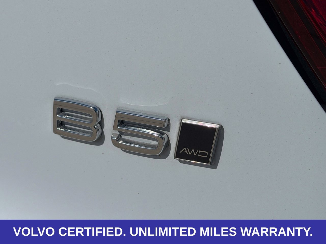 Certified 2024 Volvo XC40 B5 Core AWD/4WD image 15
