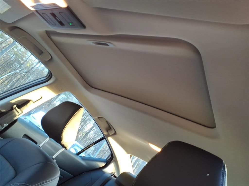 New 2025 Nissan Altima 2.5 SL image 10