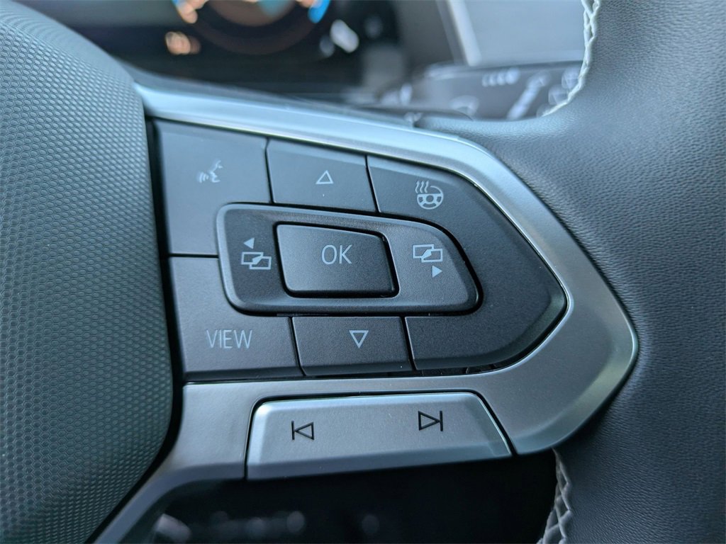 New 2026 Volkswagen Atlas Cross Sport SE image 19