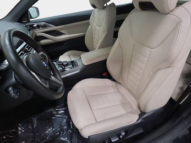 Used 2021 BMW M440i Convertible w/ Premium Package image 12