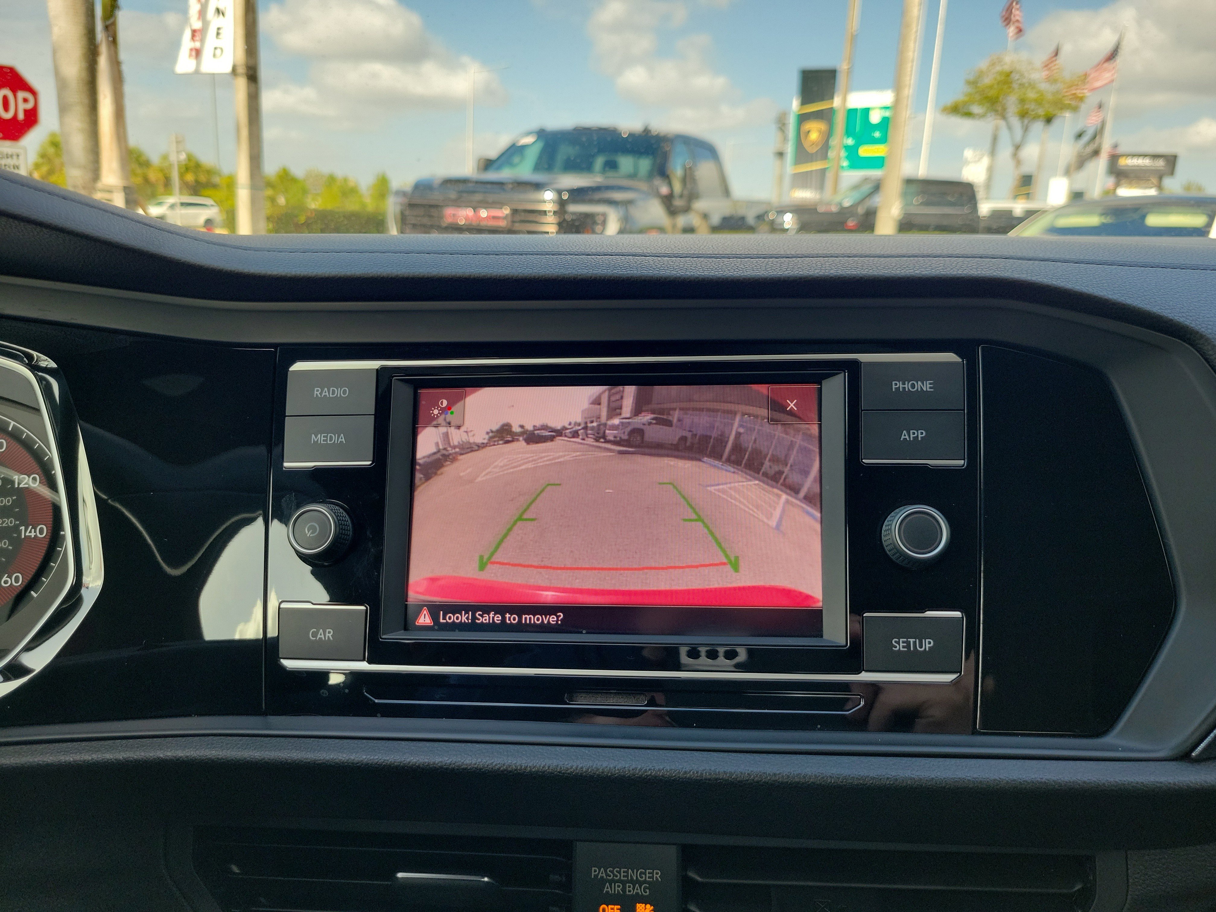 Used 2019 Volkswagen Jetta GLI FWD image 9