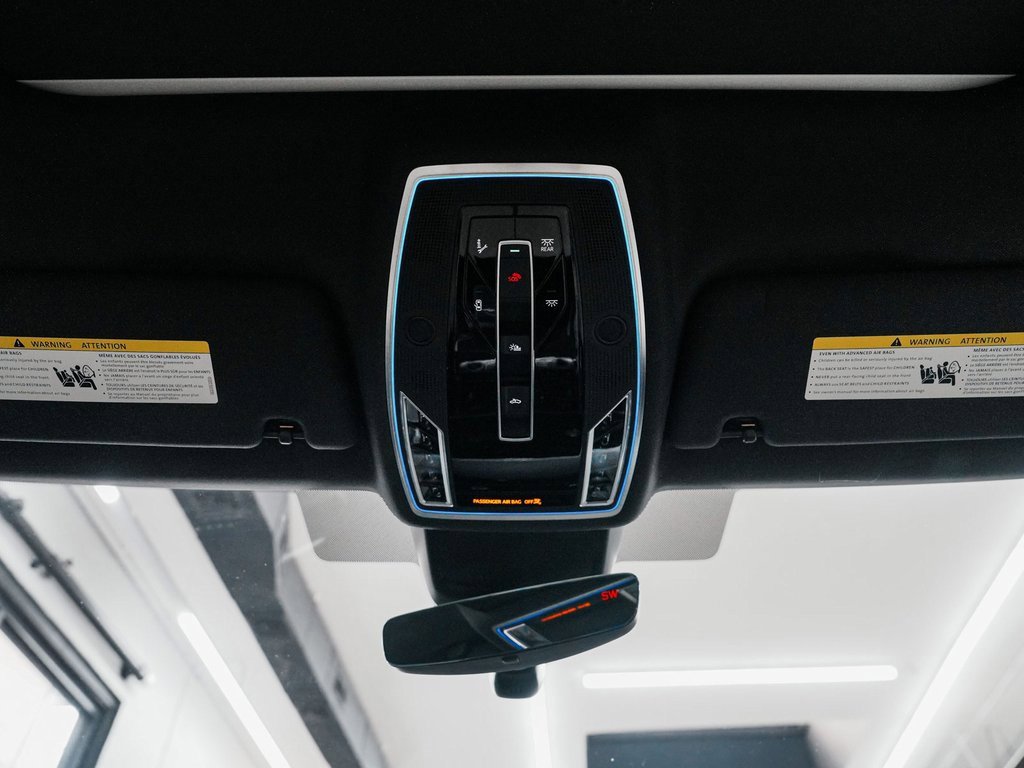 Used 2023 Audi A8 L 3.0T w/ Luxury Package image 40