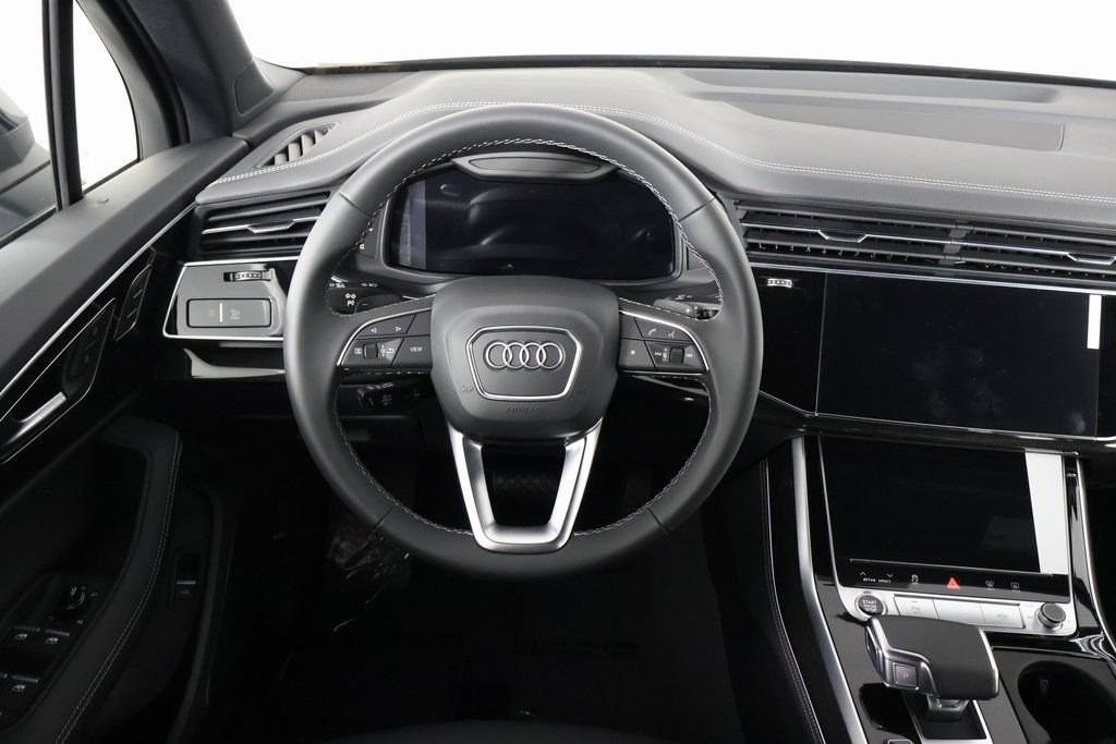 New 2026 Audi Q7 3.0T Premium Plus AWD/4WD image 3