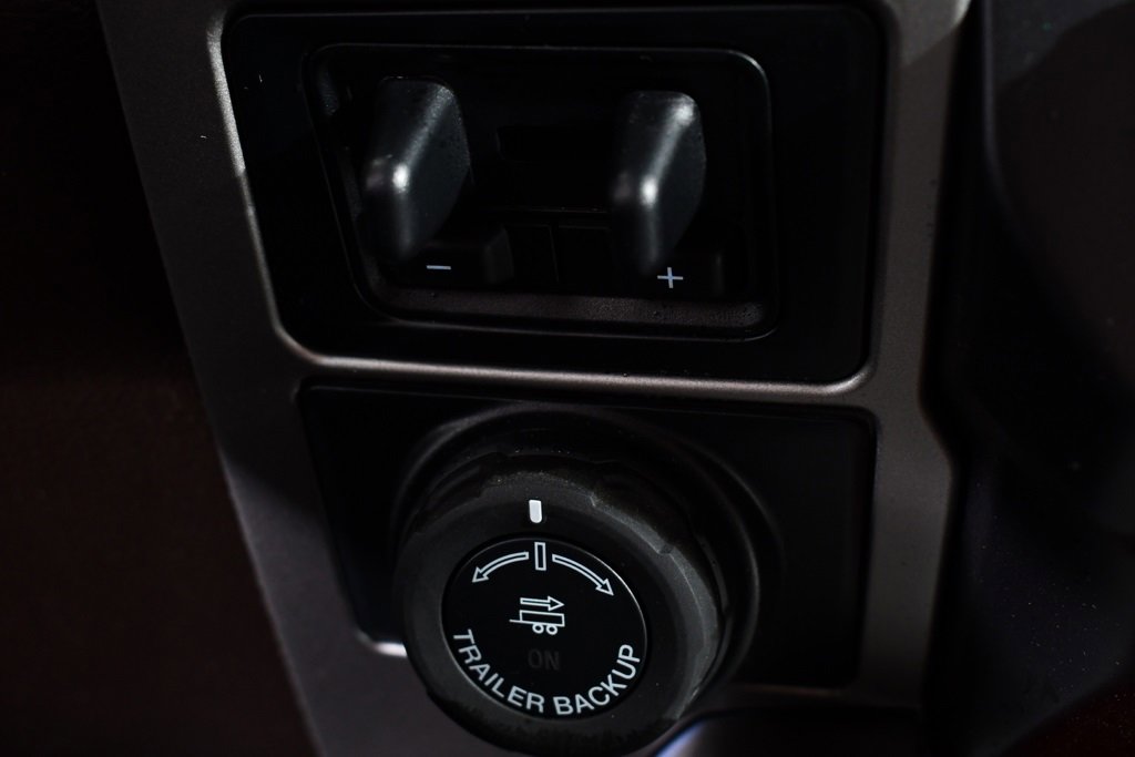 Used 2022 Ford F250 King Ranch w/ Chrome Package image 30