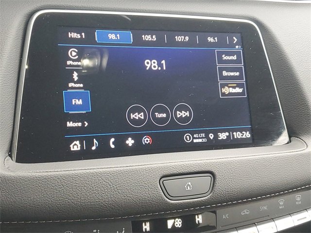 Certified 2022 Cadillac XT4 Luxury w/ Cold Weather Package image 21