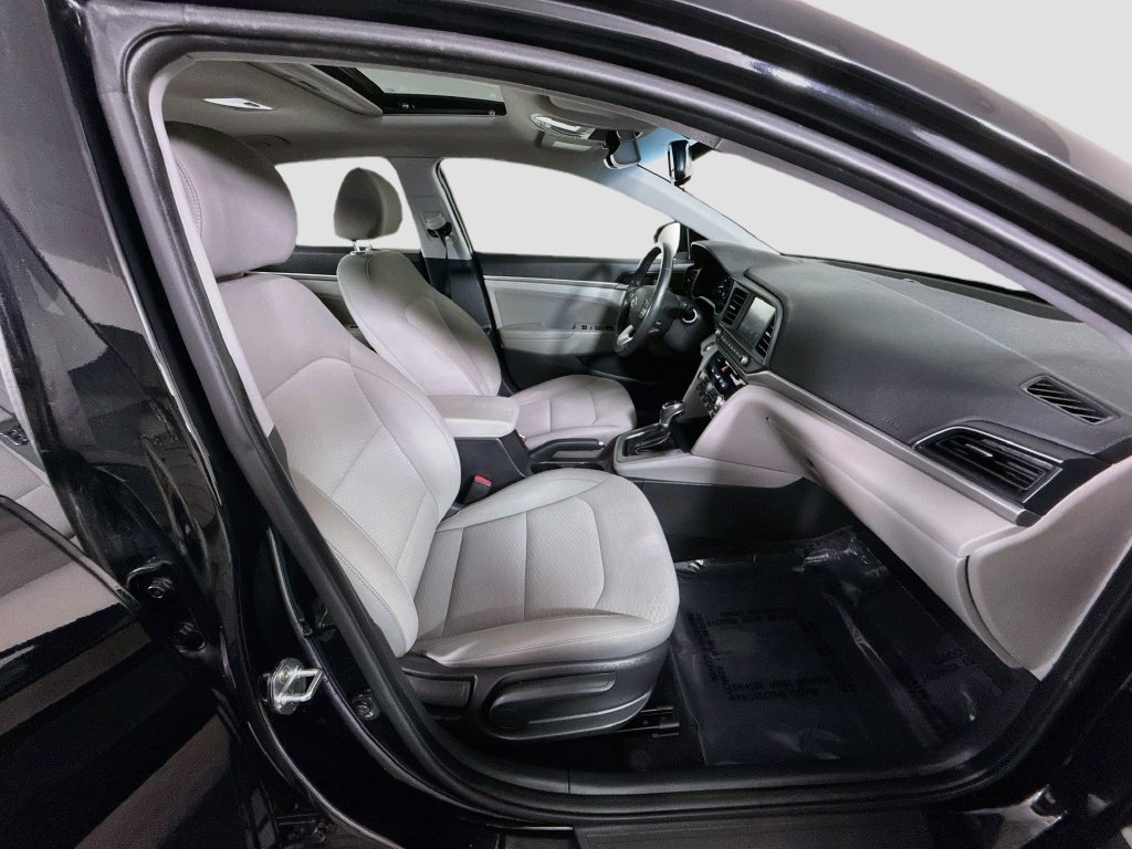 Used 2019 Hyundai Elantra Value Edition FWD image 28