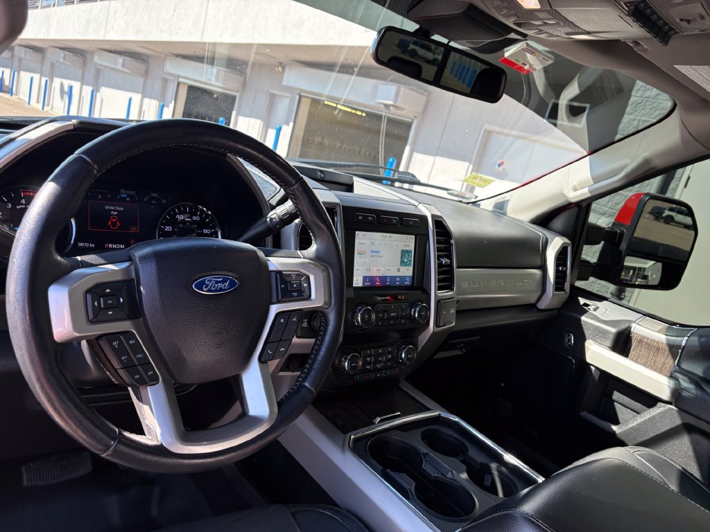 Used 2021 Ford F250 Lariat w/ Lariat Ultimate Package AWD/4WD image 17