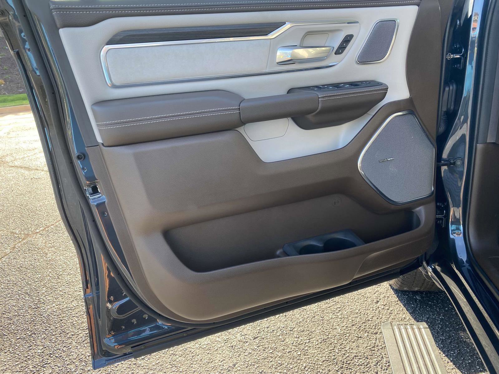 New 2026 RAM 1500 Laramie image 15