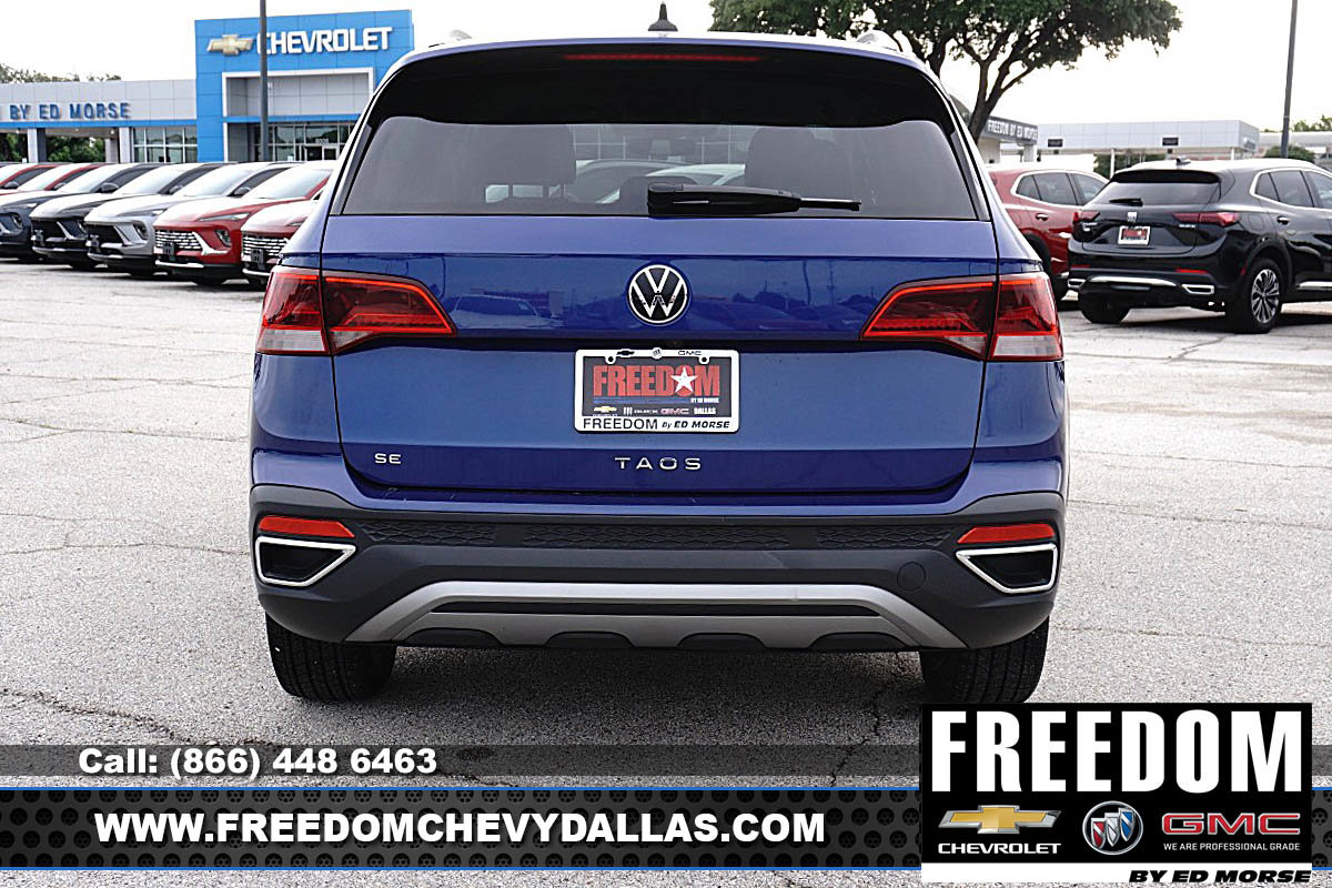 Used 2024 Volkswagen Taos SE FWD image 34