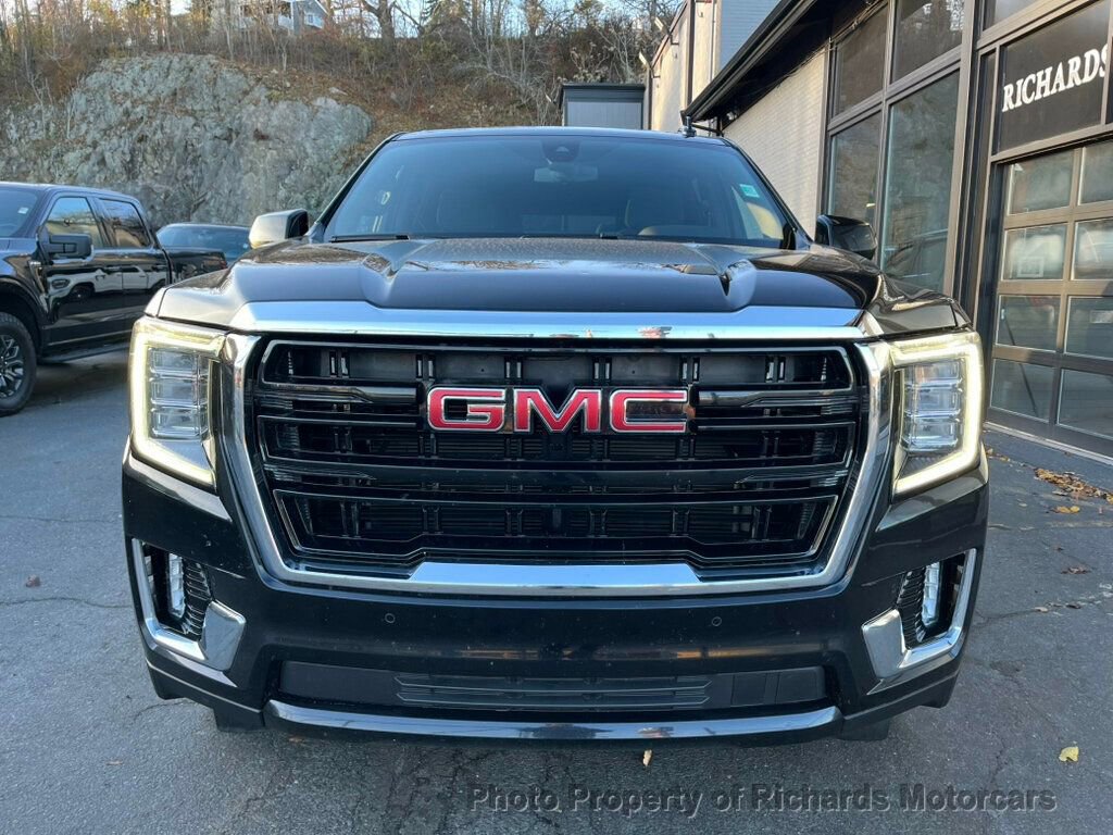 Used 2022 GMC Yukon XL SLE image 8