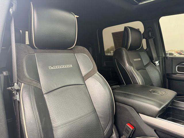 Used 2024 RAM 2500 Laramie w/ Sport Appearance Package image 35