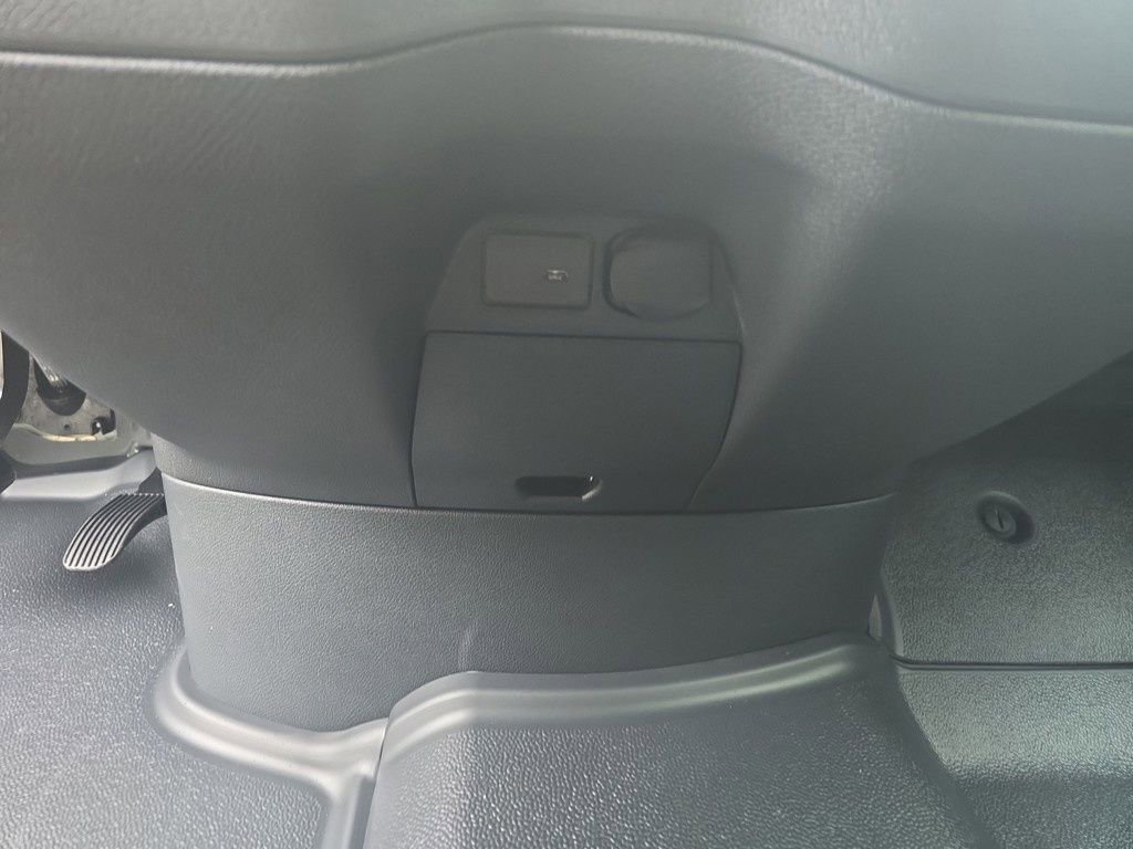 New 2025 Mercedes-Benz Sprinter 2500 image 24