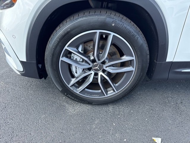 New 2025 Mercedes-Benz GLB 35 AMG 4MATIC image 10