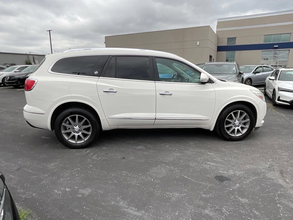 Used 2013 Buick Enclave Leather FWD image 6