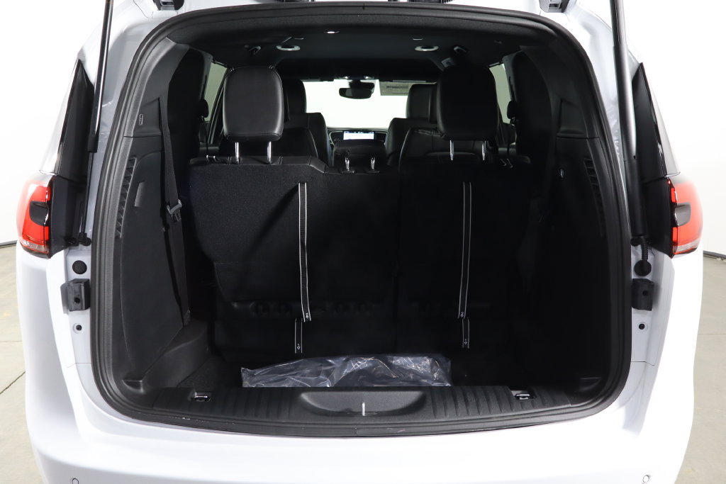 New 2026 Chrysler Pacifica Select FWD image 20