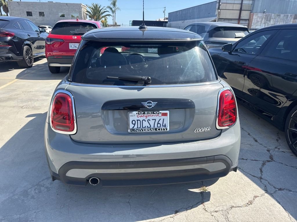 Used 2023 MINI Cooper 2-Door Hardtop FWD image 4