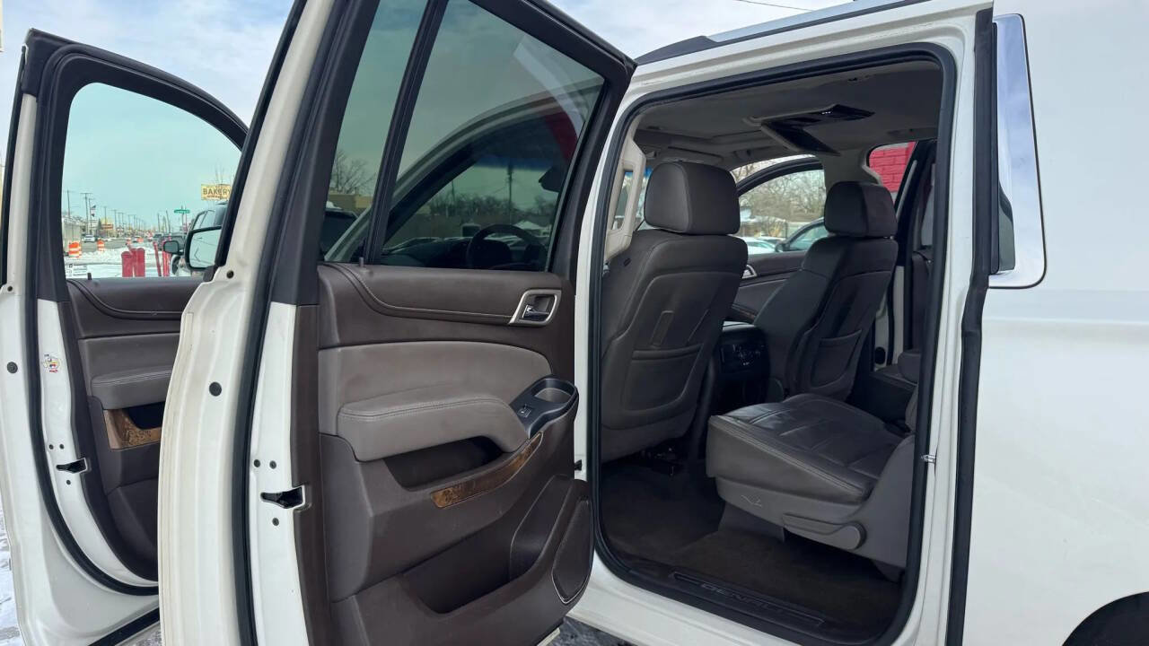 Used 2015 GMC Yukon XL Denali w/ Premium Package image 19