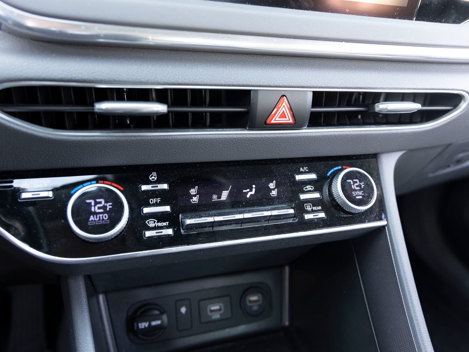 Used 2021 Hyundai Sonata Limited FWD image 17