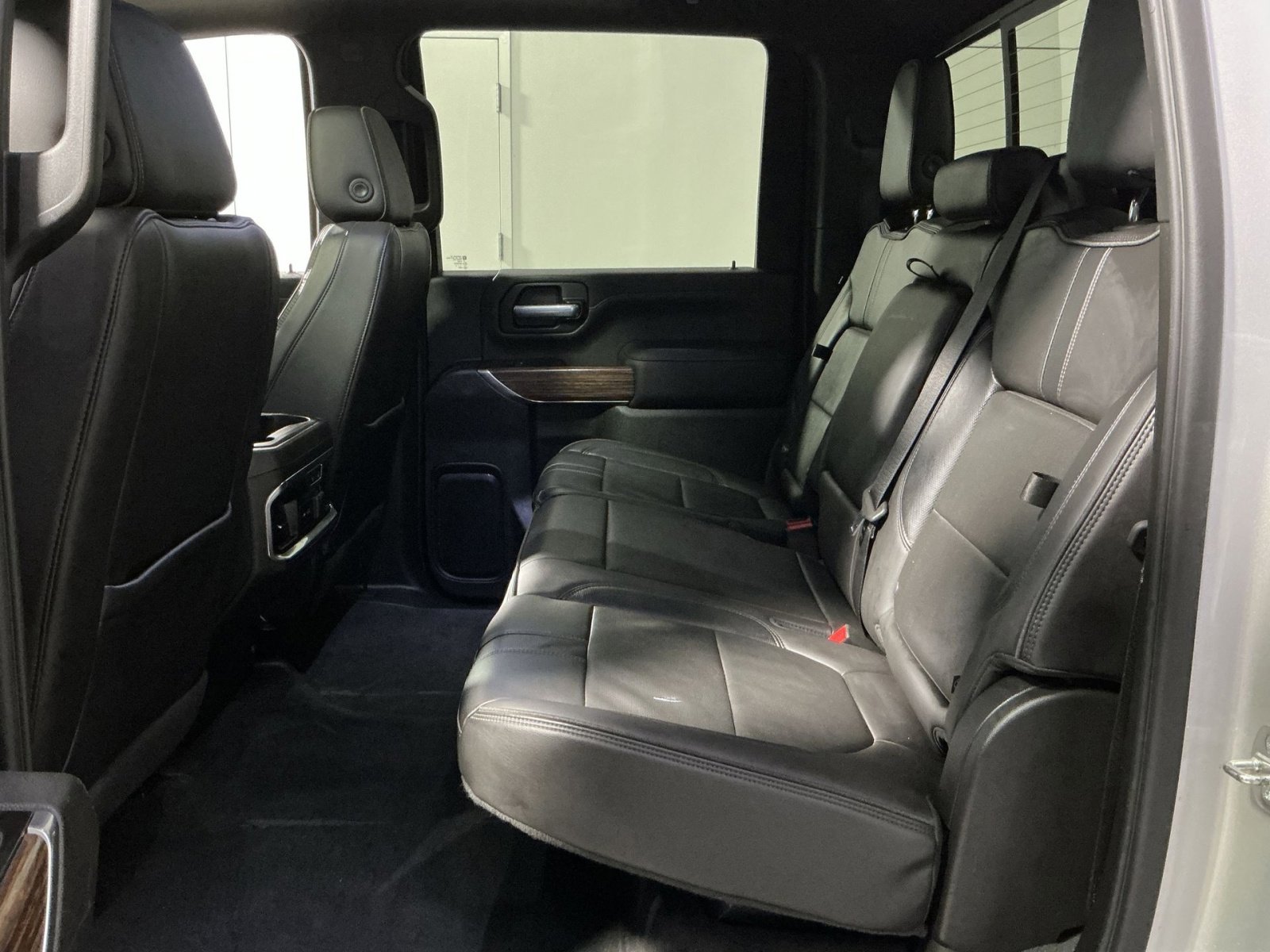 Used 2020 Chevrolet Silverado 2500 High Country w/ Z71 Off-Road Package image 31