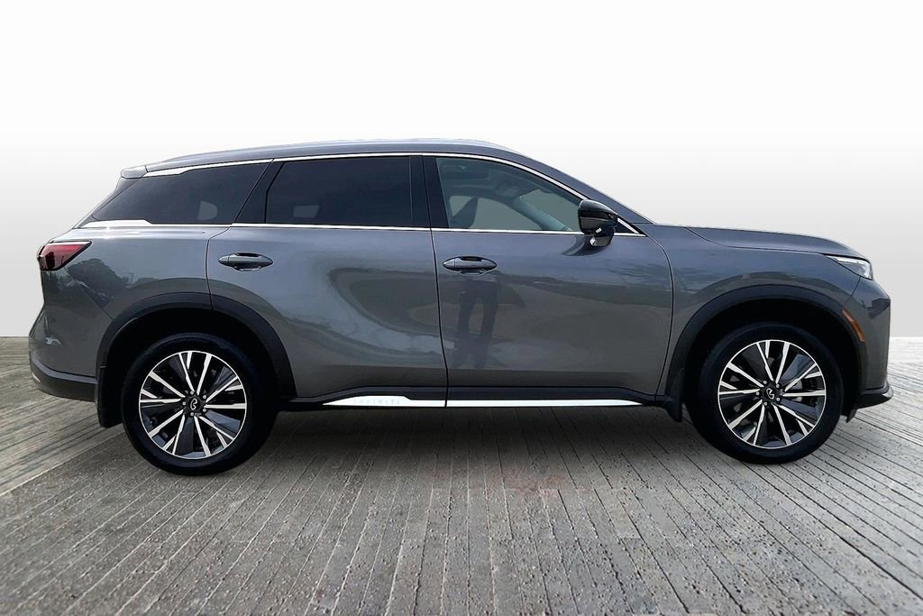 Certified 2026 INFINITI QX60 Luxe w/ Cargo Package AWD/4WD image 8