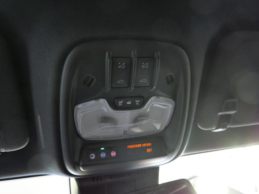 New 2026 GMC Canyon AT4 w/ Technology Plus Package AWD/4WD image 25