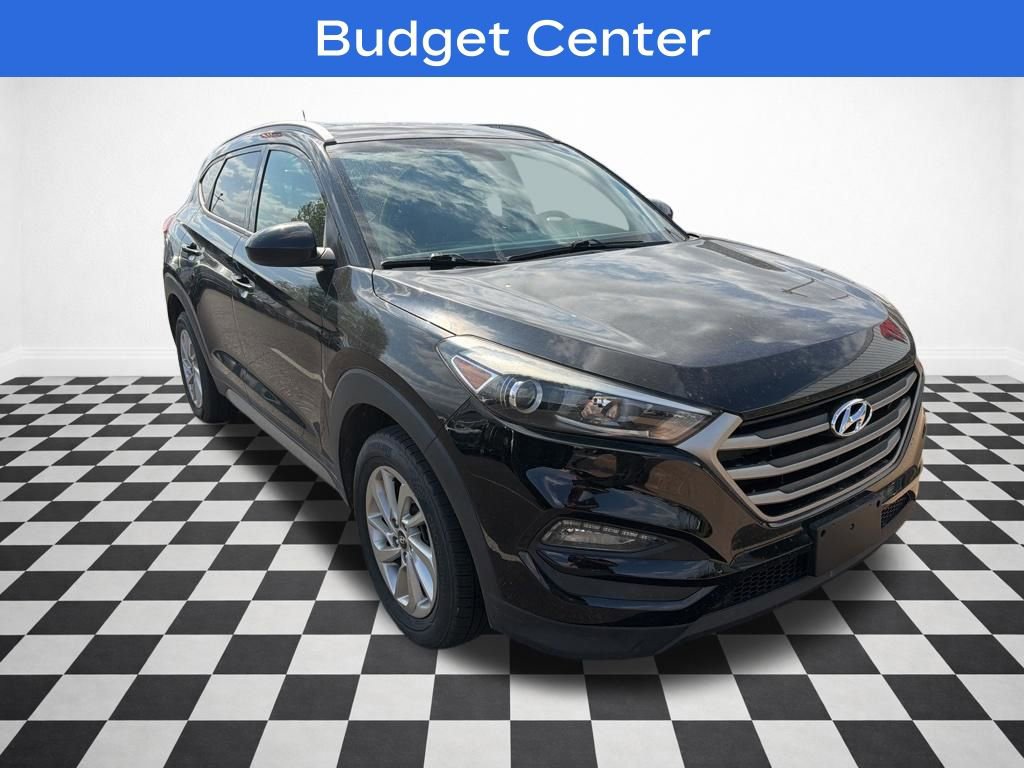Used 2017 Hyundai Tucson SE FWD image 2