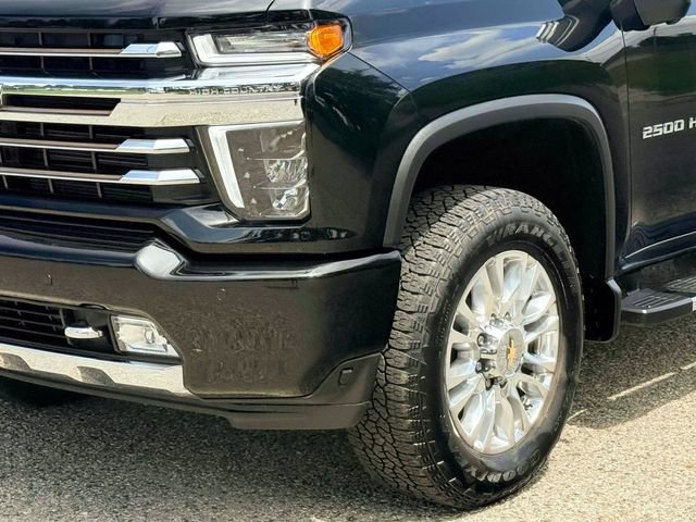 Used 2022 Chevrolet Silverado 2500 High Country AWD/4WD image 10