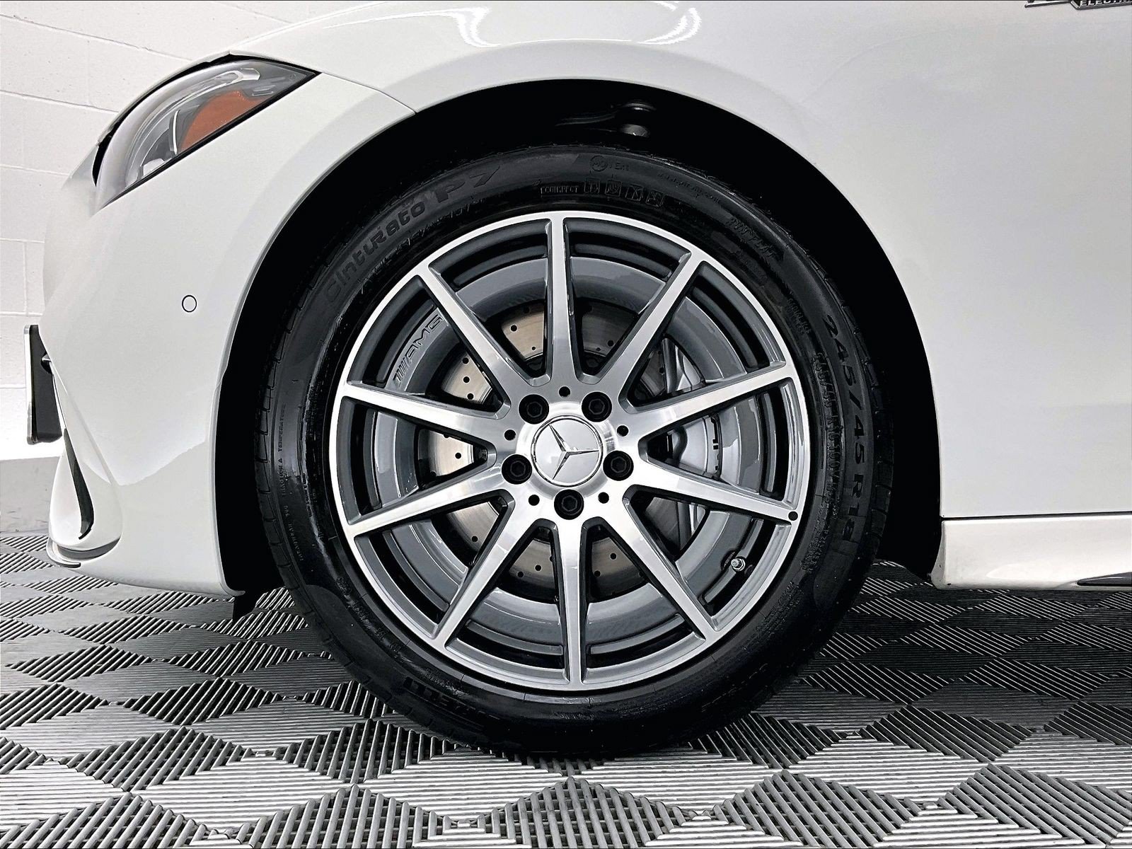 Used 2026 Mercedes-Benz C 43 AMG 4MATIC Sedan image 8