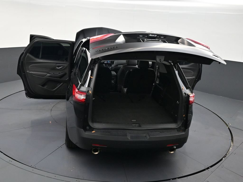Used 2021 Chevrolet Traverse RS FWD image 33