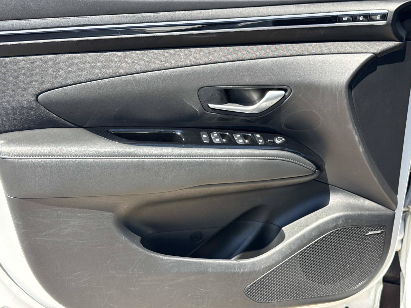 Used 2023 Hyundai Tucson Limited AWD/4WD image 18