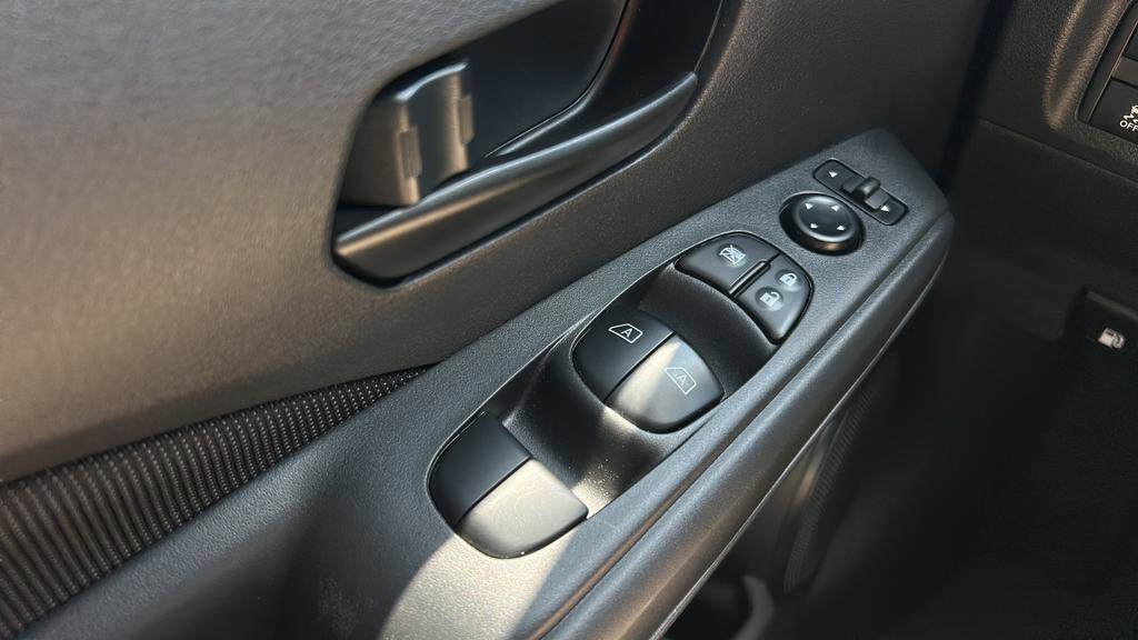 Certified 2025 Nissan Kicks Play S FWD image 12