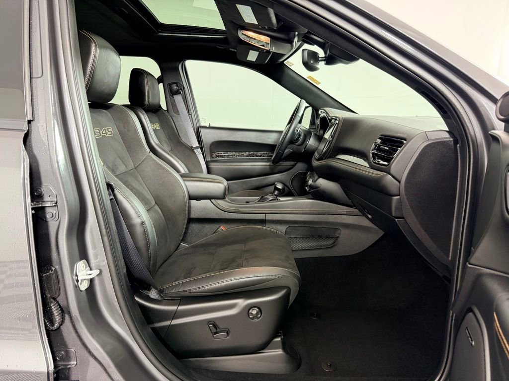 Used 2025 Dodge Durango R/T AWD/4WD image 33
