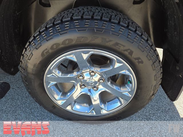 Used 2017 RAM 1500 Laramie AWD/4WD image 24