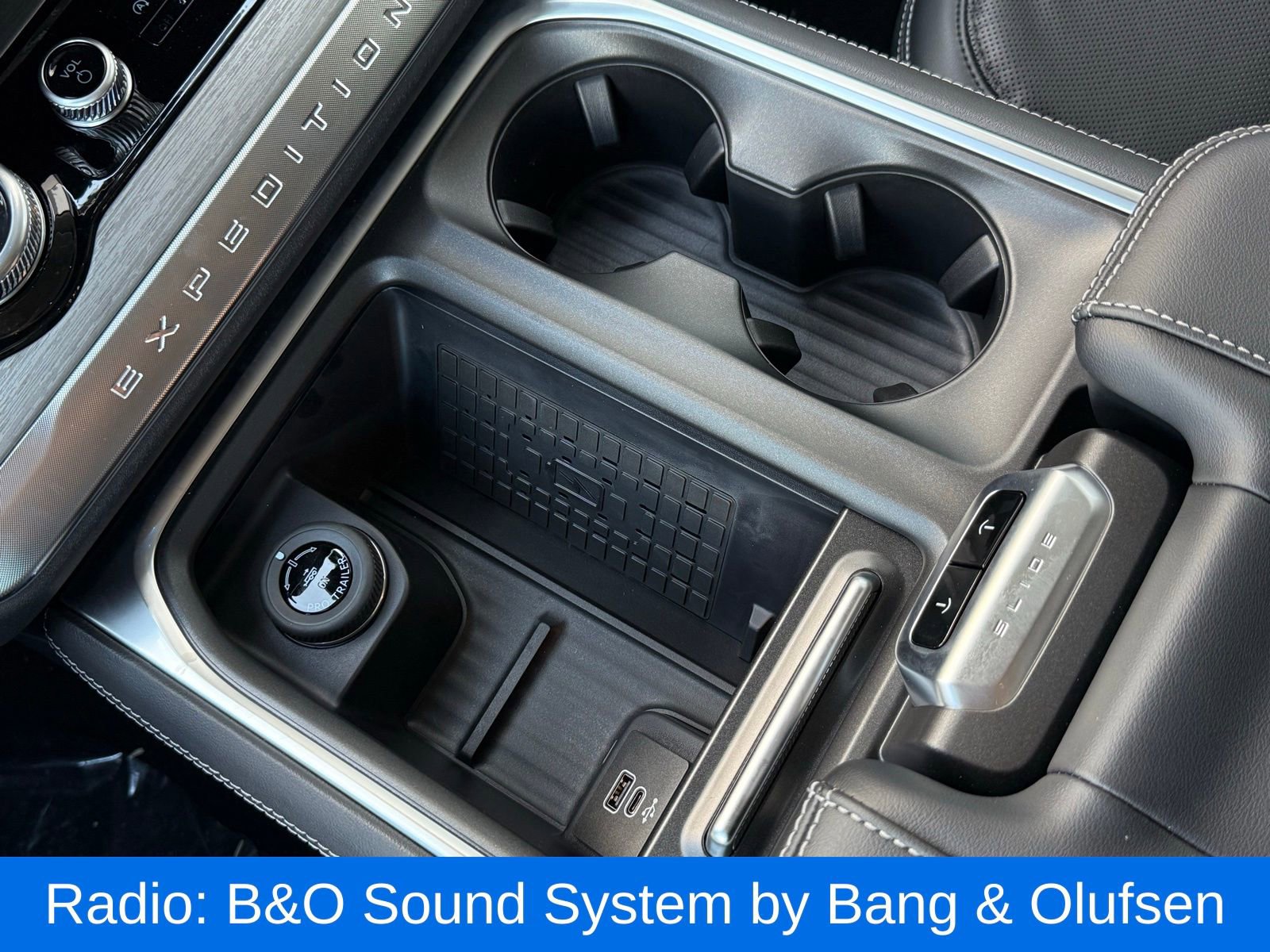 Used 2025 Ford Expedition Max Platinum image 32